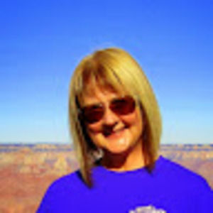 Meet your Posher, Debra